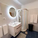 Apartament The Pink - Holidays In Madeira Island