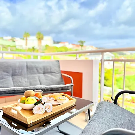 Апартаменты The Pink - Holidays In Madeira Island Канису