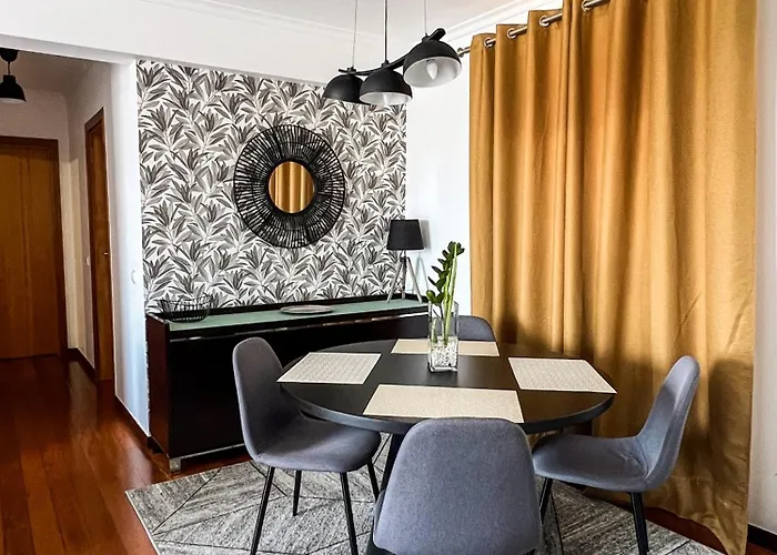 The Pink - Holidays In Madeira Island *