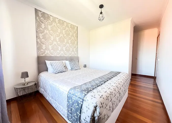 The Pink - Holidays In Madeira Island Апартаменты Канису