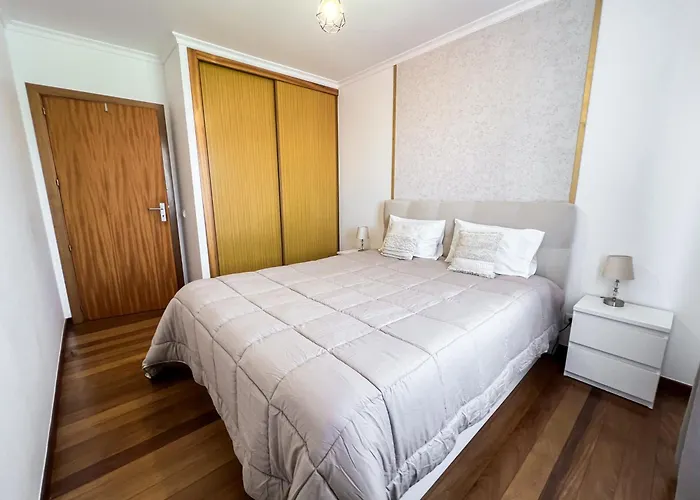 The Pink - Holidays In Madeira Island קאניקו